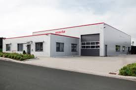 Die rrr stahlbau gmbh ist ein generalunternehmen für den schlüsselfertigen industriebau rrr stahlbau gmbh fertigt und montiert stahlkonstruktionen nach din 18800 klasse e und din 4132, d h. Wir Sind Fur Sie Da Rrr