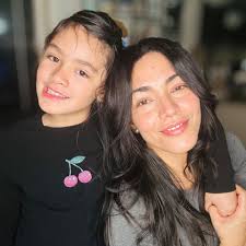 En Cuba muchos niños no tienen zapatos, tienen hambre y no son felices.