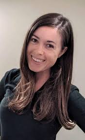 Meredith Fay's Instagram, Twitter & Facebook