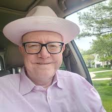 John's Spring fashion review: Goodbye, spring... and spring colors