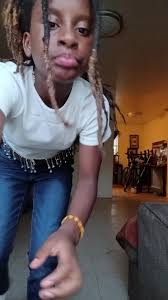 Kenya Holley (@kenya.holley)