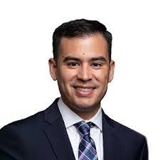 Mike Williford's Instagram, Twitter & Facebook