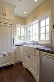 beadboard kitchen cabinets