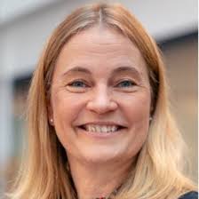 Men det är alldeles för billigt Stina! Du får höja priset, sa jag till  floristen. 🌷 Jag köpte blommor av en florist förut som hade egen  blomsteraffär, hon tog endast betalt för