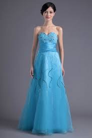 Maybe you would like to learn more about one of these? Robe Bleu Turquoise Bustier Coeur Paree De Paillettes En Organza Pour Cocktail Mariage Robespourmariage Fr