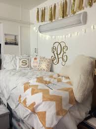White And Gold Dorm Room University Of Arizona Dorm Room Inspiration Gold Bedroom Decor Cute Dorm Rooms