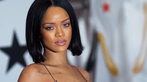 Born in saint michael and raised in bridgetown, barbados. Rihanna Bei Instagram Klatschnasser Spass Im Pool Das Setzt Sie Hier Fast Aufs Spiel News De