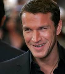 Il y a une candidate de secret story qui était enceinte et la question s'est posée de lui faire prendre une pilule avortive, et on a été. Secret Story 4 Benjamin Castaldi C Est Le Monde Des Bisounours En Fait Secret Story Fc0395d774a11cb2bb6d082844c9c7dee496f1f7 Dailybreak Co