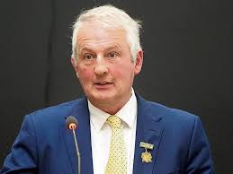 Convention time in Tipp starting with the West Board