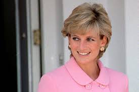 Disgraced martin bashir sparked fury last night as he hit back at prince william over the scandalous princess diana interview, insisting: Lxhmnyvb428sym