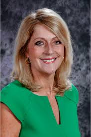 Lisa Babin's Instagram, Twitter & Facebook