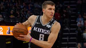 Born 18 august 1992) is a serbian professional basketball player for the atlanta hawks of the national basketball association (nba). Bucks Showing Interest In Kings Restricted Free Agent Guard Bogdan Bogdanovic Per Report Cbssports Com