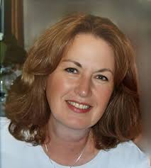 Adele Cooney's Instagram, Twitter & Facebook