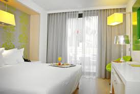 We're a kilometer from central girona and girona railway station, 10 minutes from old town museums and a scenic path along the city walls. Doubletree By Hilton Girona Girona Updated 2021 Prices