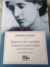 S Prega D Spegnere Le Luc Quando S Lasca La Stanza Segno