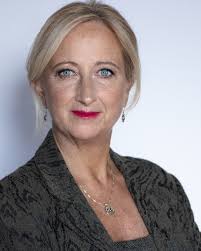 Linda Slade's Instagram, Twitter & Facebook