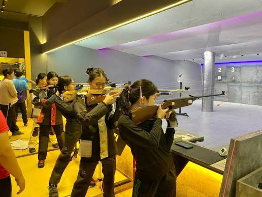 Dạy bắn súng tại FSF Center