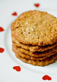 Ikea Style Havreflarn Swedish Oat Crisps Recipe Chocolate Zucchini Recipe Honey Oatmeal Cookies Chocolate Recipes Oat Cakes