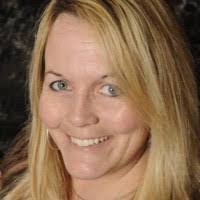 Lynne Hebert's Instagram, Twitter & Facebook