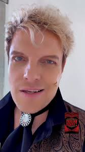 𝕀𝕤 𝕚𝕥 𝕥𝕙𝕖 𝔻𝕦𝕜𝕖 𝕕𝕖 𝕄𝕠𝕟𝕣𝕠𝕥𝕙 😎, Wait… am I seeing things,  or have I just stumbled into the Duke de Monroth’s grand entrance?, This  little costume change has really an impact! , #MoulinRouge #LoveIt, ...