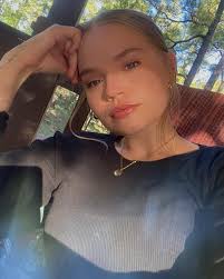 Ashley Cade (@ashlesnicole) • Instagram photos and videos