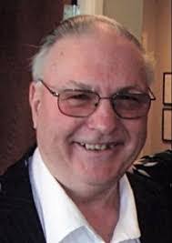 Arthur Pickering's Instagram, Twitter & Facebook