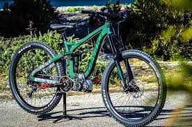 Devinci Spartan With E Bike Kit Lift Mtb By Bike Siou Blanc Shop Devinci Spartan Et Kit Moteur Lift Mtb Montage Par Bike Siou Blanc Le Shop