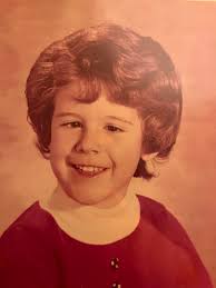 Does your mom do this hairstyle in August 1970?