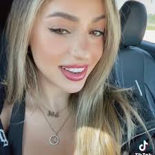 Jillian Beasley (@jill_beazz20)