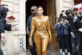 See more ideas about kanye west style, kanye west, kanye. Brak S Kim Ad Na Zemle Kane Uest Prokommentiroval Svoyu Semejnuyu Zhizn Mainstyles Ru