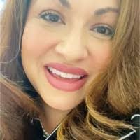 Amanda Chinn's Instagram, Twitter & Facebook