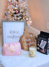 Operates over 500 retail stores across the southern and eastern united states. Affordable Christmas Gift Ideas At Bealls Outlet Kindly Unspoken