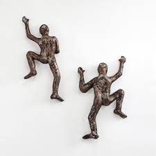 Find expert advice along with how to videos and articles, including instructions on how to make, cook, grow, or do almost anything. Climbing Man Figures Nuntchi Wire Mesh Sculptures