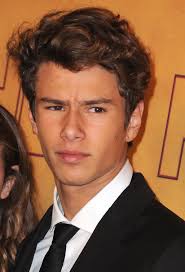 How Does Laura Dern's Curly-Haired Son, Who Underwent Surgery After Birth,  Look in Recent Photos?