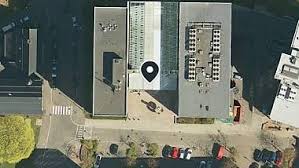 The district is dominated by high rises lik. Lorenskog Sentrum Vest Garasjesameie 1 Oslo Bedrift Gulesider No