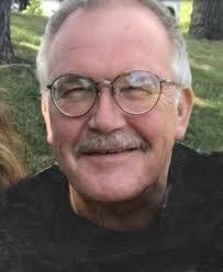 Daniel Ripley's Instagram, Twitter & Facebook