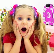 Diana and Roma play school. Roma has a new beautiful notebook. Diana also  wants beautiful school supplies and thinks about how she herself can earn  money for a new notebook. Thanks for