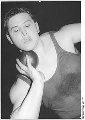 The first world record in the women's shot put was recognised by the fédération sportive féminine internationale (fsfi) in 1924. Shot Put Wikipedia