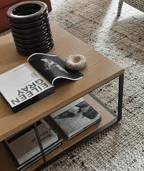 Lithos coffee table from the italian manufacturer maxalto. F2xtj2hfahytym