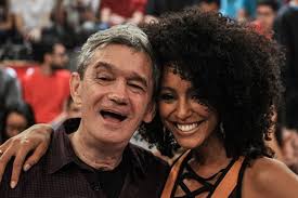 Sheron Menezes participa do 'Altas Horas' pela primeira vez