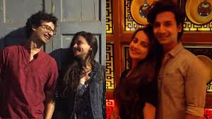 Mirzapur 2 Actor Priyanshu Painyuli To Marry Longtime Girlfriend Vandana Joshi On November 26 Celebrities News India Tv Vaibhavi merchant family with parents and sister | bollywood gallery subscribe to our channel for more videos. mirzapur 2 actor priyanshu painyuli to