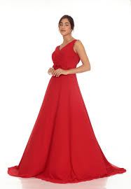 L'azzurro tiffany è un colore chic e alla moda che si adatta a look eleganti, da cerimonia ma anche casual. Le Damigelle Di Musani 2020 Eleganza Minimal Per Le Amiche Della Sposa