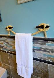 It's always a good idea to have extra towels on hand in the bathroom, but storing them in an attractive way can be a challenge. 32 Of The Most Genius Diy Projects To Keep Bath Towels Organized Amazing Diy Interior Home Design