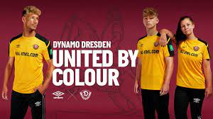 V., commonly known as sg dynamo dresden or dynamo dresden, is a german football club in dresden, saxony. Dynamo Dresden Prasentiert Neue Heimtrikots Sportbuzzer De