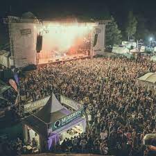 Nach den ersten beiden tagen voll musik und party gibt es noch einmal jede menge. Szene Openair Festival 2021 Tickets Line Up Schedule Of Szene Openair Festival 2021 At Myrockshows