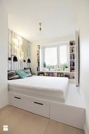 Membuat kamar tidur tingkat di kamar ukuran 2,5 x 3 meter dengan tangga yang dijadikan. Lingkar Warna 23 Inspirasi Kamar Tidur Unik Dengan Split Level