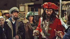 Ad hails the drink as 'better than gold'. Captain Morgan Die Captain Schar Betritt Die Bar W V