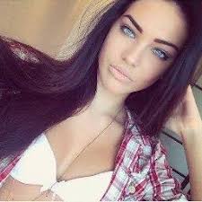 Scarlett Wright (@sexyXXscarlett)