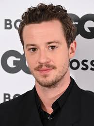 Joseph Quinn - Actor
