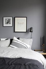 Black And Gray Bedroom Walls Finally Grey Or Black Bedroom Chambre Grise Deco Chambre A Coucher Deco Chambre